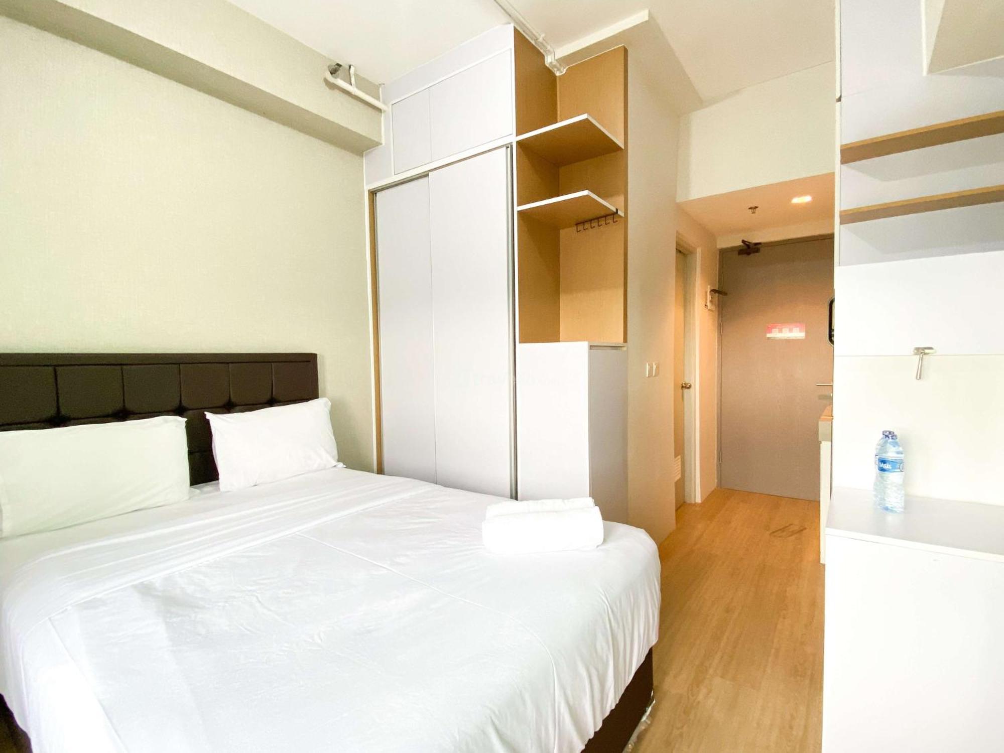 Best Homey And Nice Studio At Vasanta Innopark Apartment By Travelio Cikarang Exterior foto